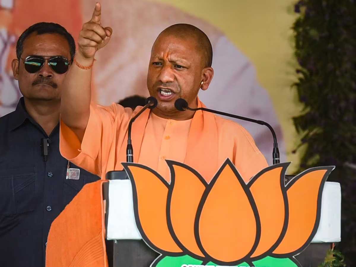 कांग्रेस और राजद में औरंगजेब की आत्मा घुस गई है : योगी आदित्यनाथ